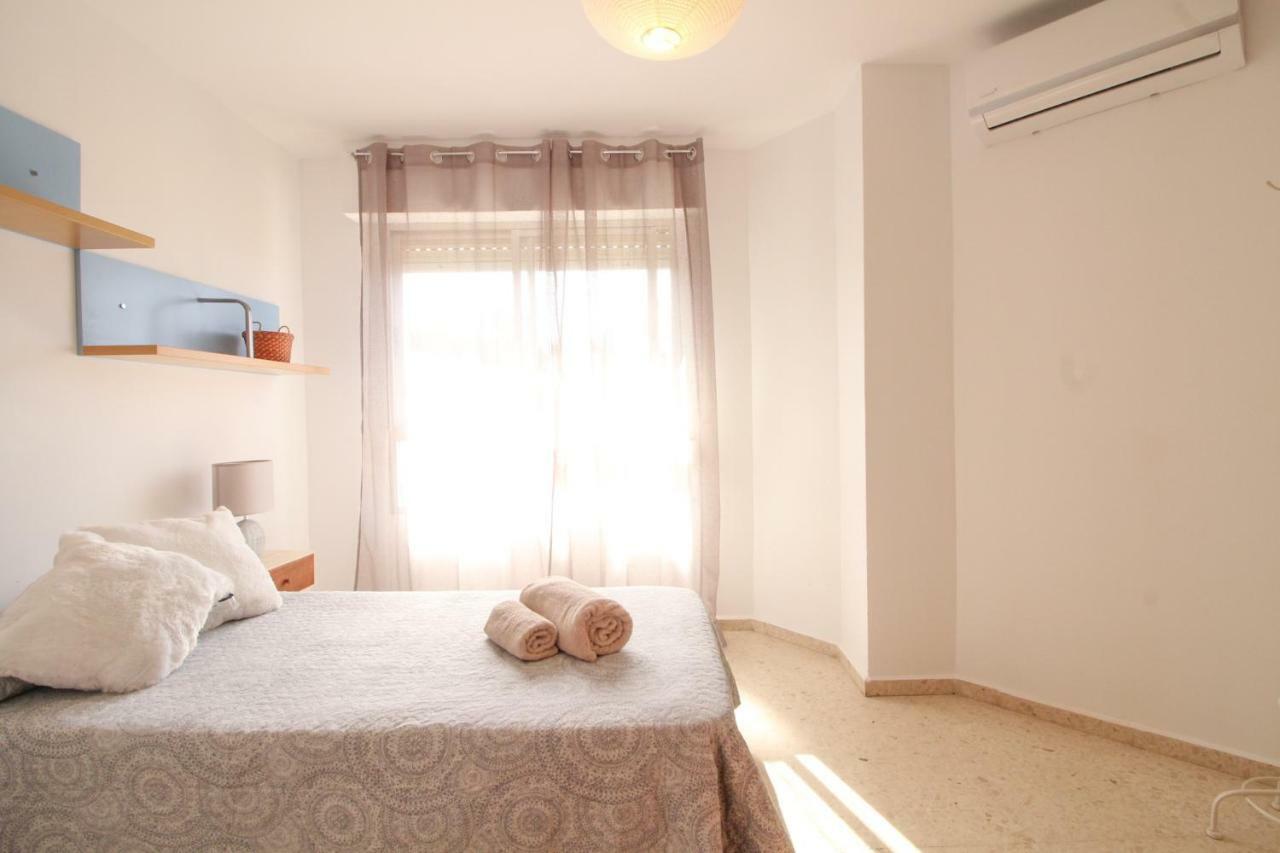 Holidays And Family Apartment Mezquitilla ภายนอก รูปภาพ